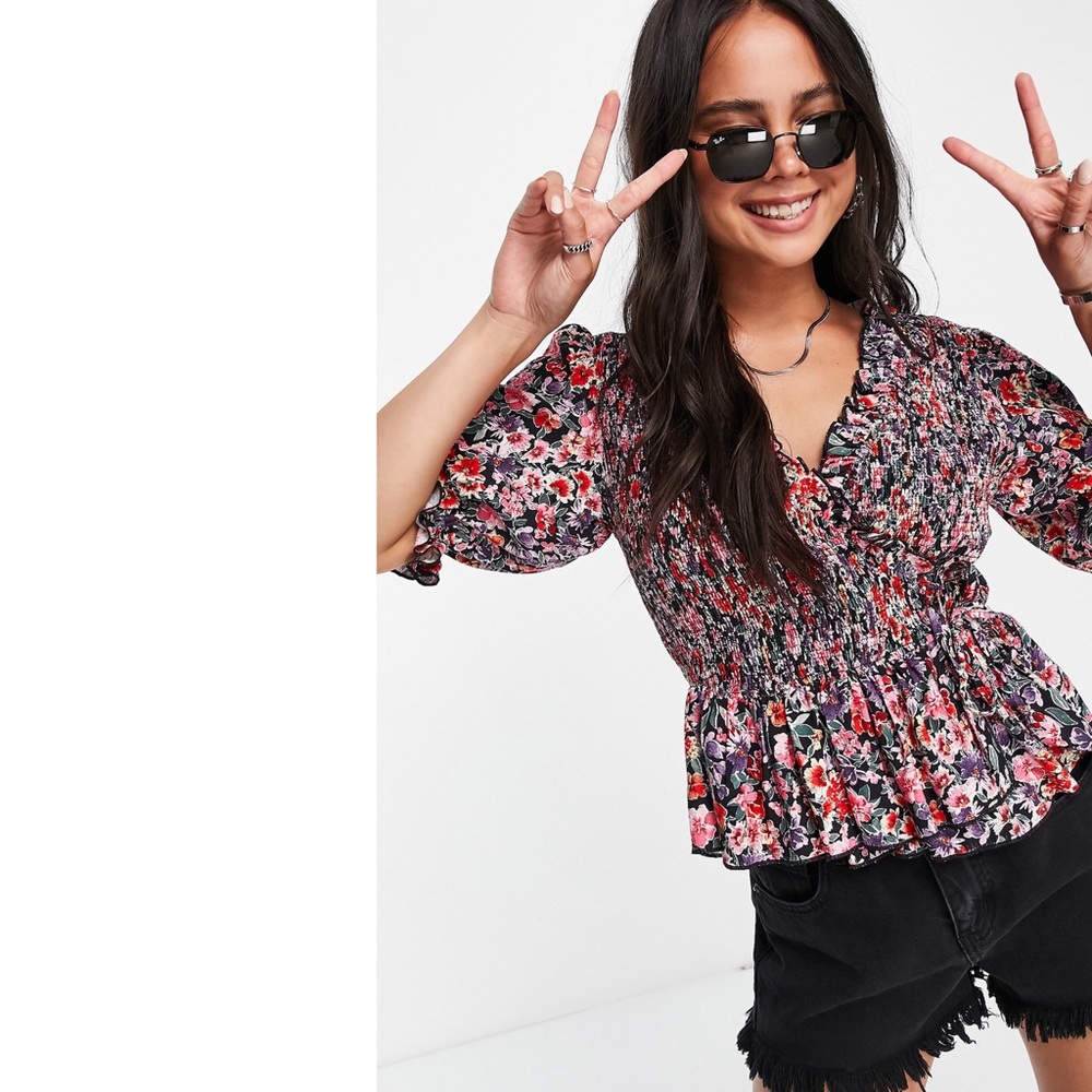 ❤️ Topshop Smocked Ruffle Floral Tea Top in Mid Blue ❤️ F3